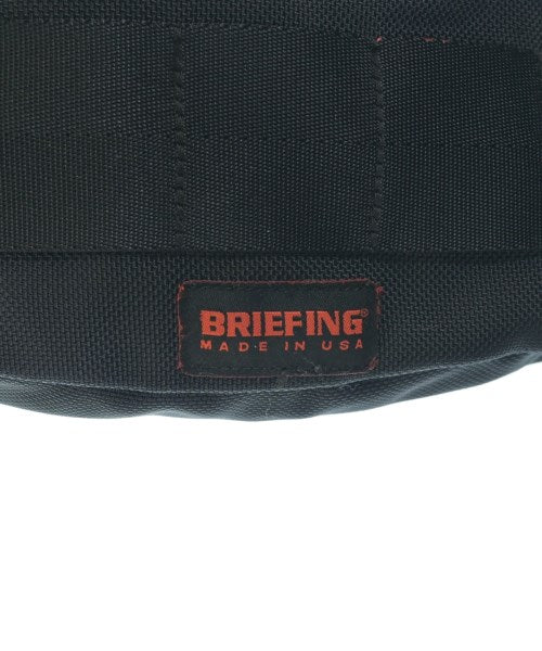 BRIEFING กระเป๋าสะพาย