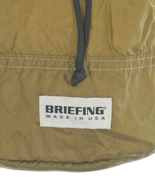 BRIEFING กระเป๋าสะพาย