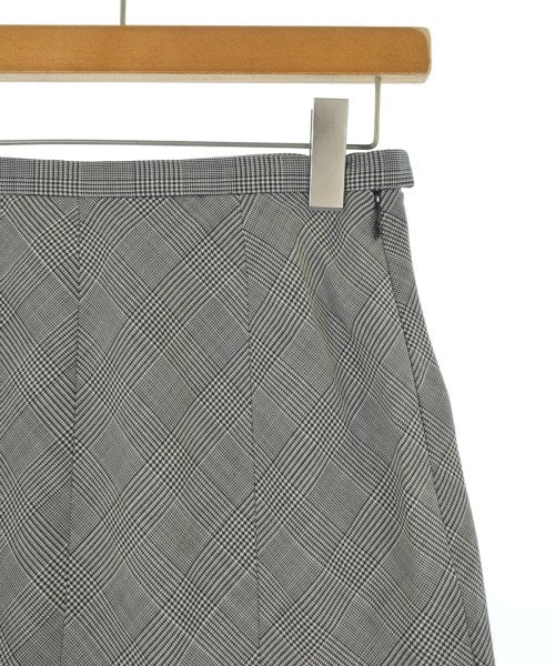 HANAE MORI กระโปรงยาวถึงเข่า