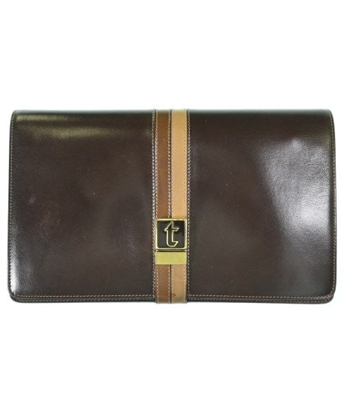 A.testoni คลัตช์