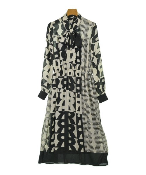 wb ชุดเดรส