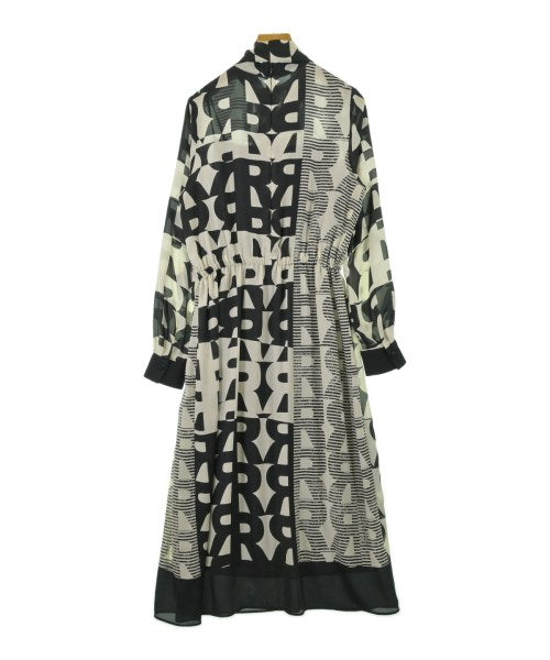 wb ชุดเดรส