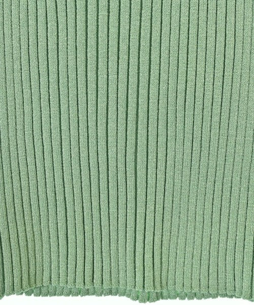 wb เสื้อกันหนาว