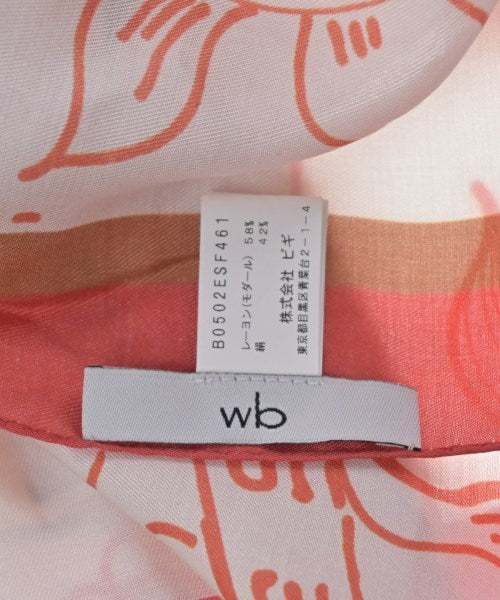 wb ผ้าคลุมไหล่