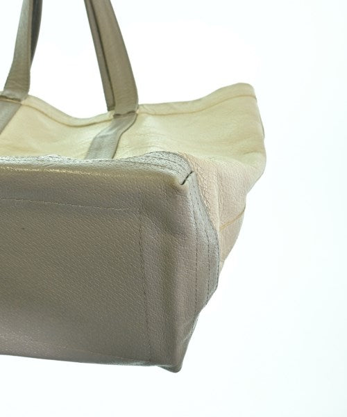 Cinquanta กระเป๋าถือขนาดใหญ่