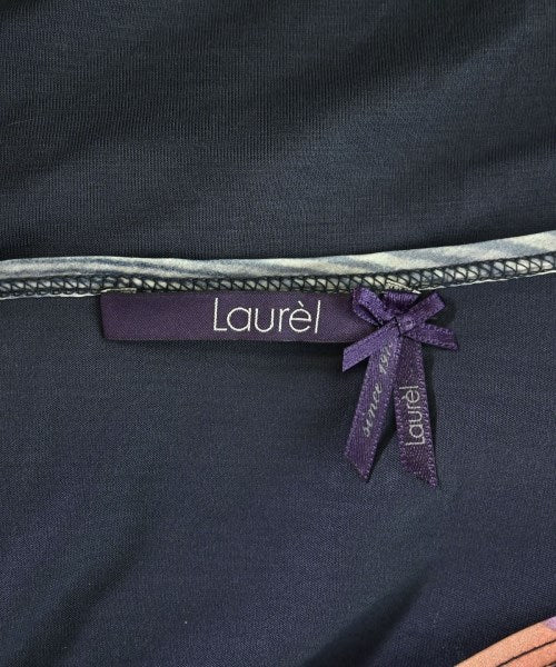 Laurel เสื้อสตรี