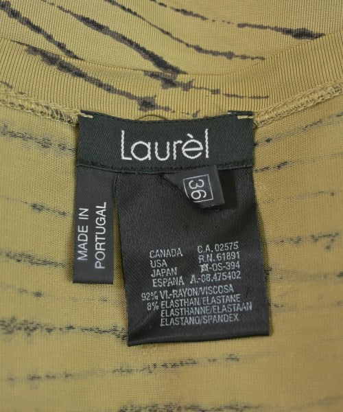 Laurel เสื้อยืด/เสื้อท็อปส์
