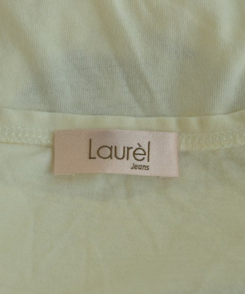 Laurel เสื้อยืด/เสื้อท็อปส์