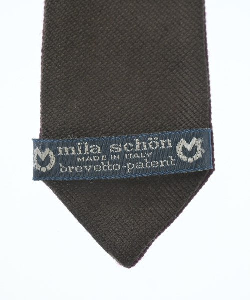 Mila Schon เนคไท