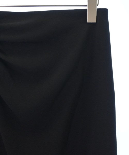 ASPESI กระโปรงยาวถึงเข่า