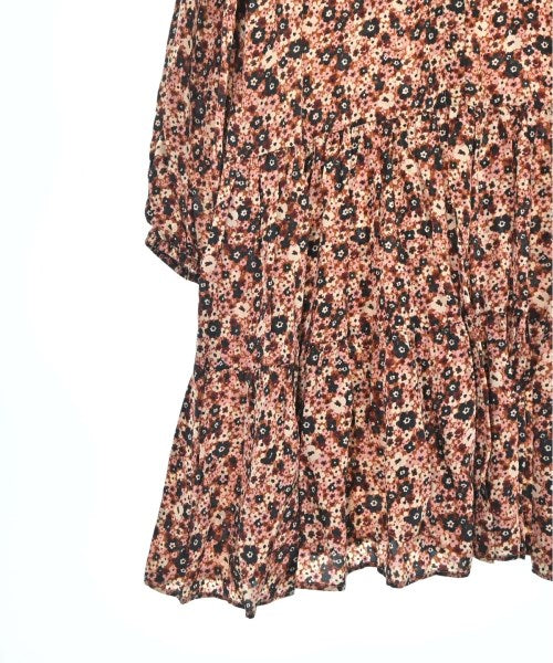 Bagutta ชุดเดรส