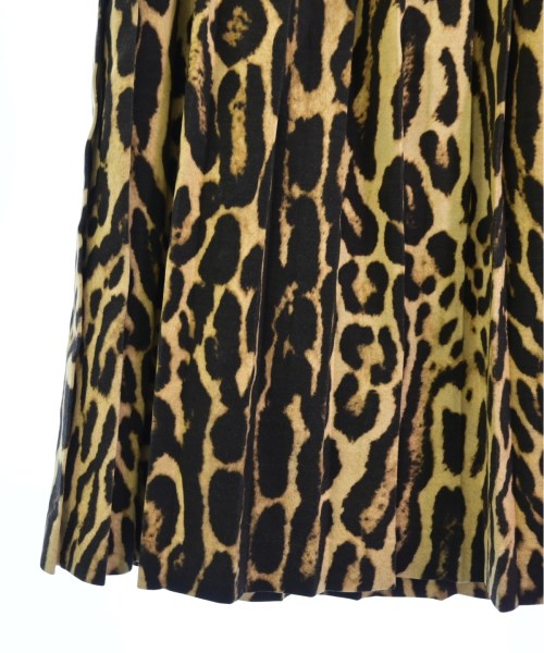 BURBERRY กระโปรงยาวถึงเข่า