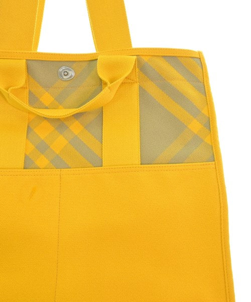 BURBERRY กระเป๋าถือขนาดใหญ่