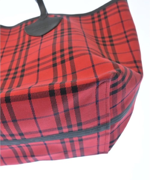 BURBERRY กระเป๋าถือขนาดใหญ่