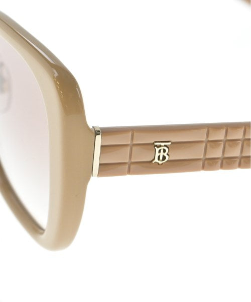 BURBERRY แว่นกันแดด