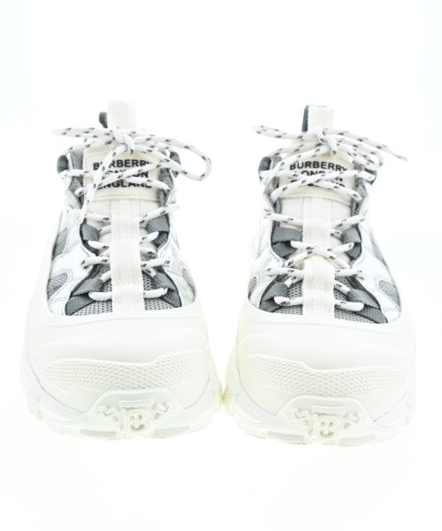 BURBERRY รองเท้าผ้าใบ