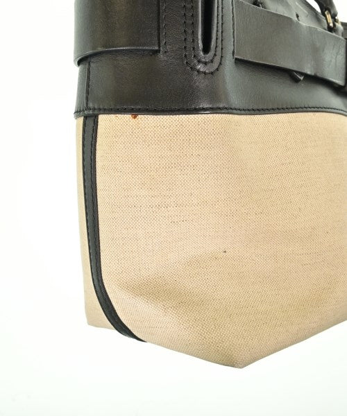 BURBERRY กระเป๋าถือขนาดใหญ่