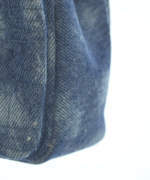 BURBERRY กระเป๋าสะพาย