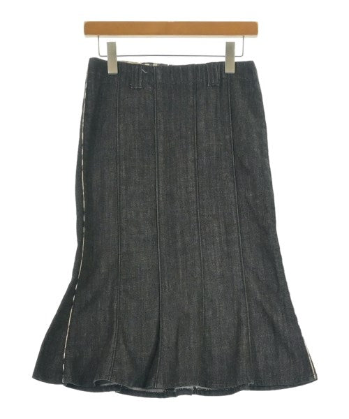 BURBERRY กระโปรงยาวถึงเข่า