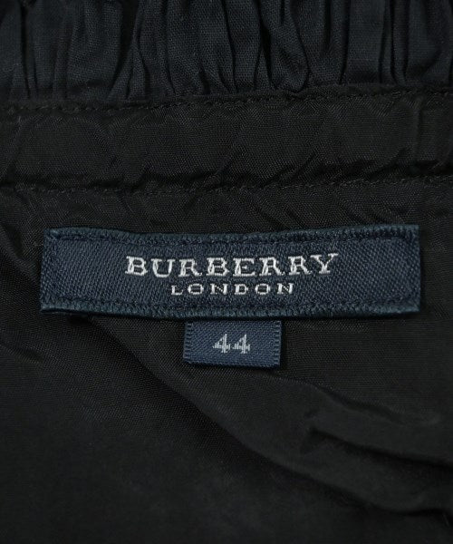 BURBERRY กระโปรงยาวถึงเข่า