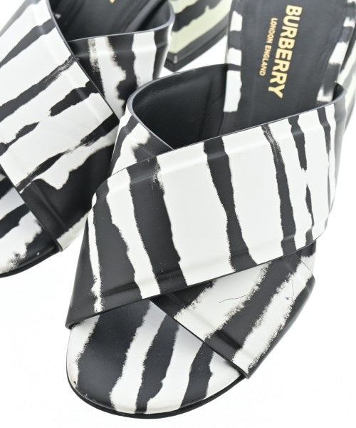 BURBERRY รองเท้าแตะ