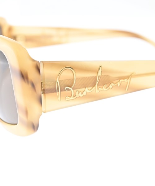 BURBERRY แว่นกันแดด
