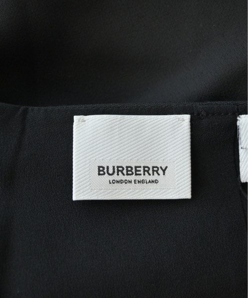 BURBERRY กระโปรงสั้น