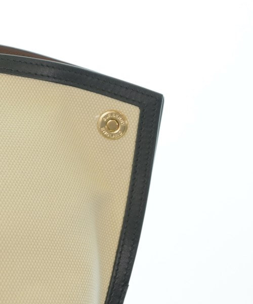BURBERRY กระเป๋าถือขนาดใหญ่