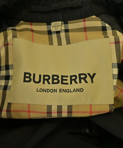 BURBERRY เสื้อกันฝน