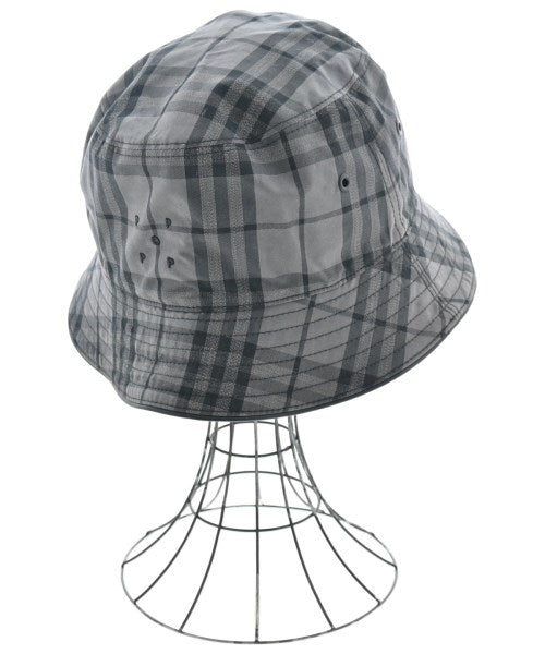 BURBERRY หมวก