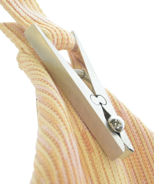 BURBERRY กระเป๋าถือ