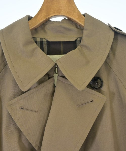 BURBERRY เสื้อกันฝน