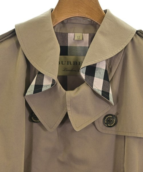 BURBERRY เสื้อกันฝน