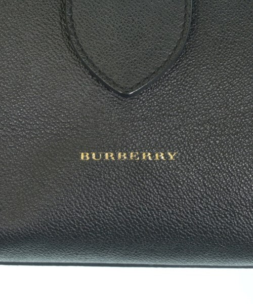 BURBERRY กระเป๋าสะพาย