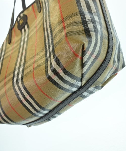 BURBERRY กระเป๋าถือขนาดใหญ่