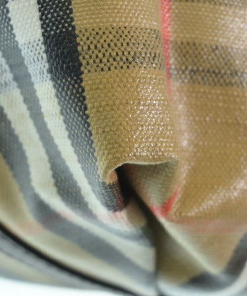 BURBERRY กระเป๋าถือขนาดใหญ่