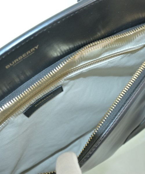 BURBERRY กระเป๋าสะพาย