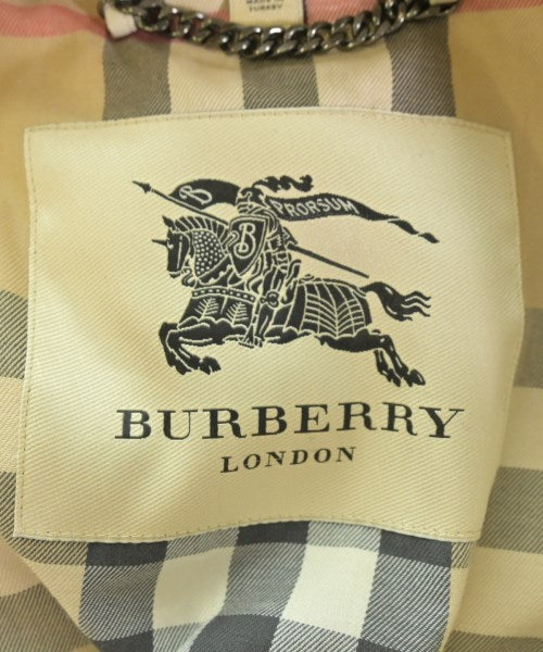 BURBERRY เสื้อกันฝน