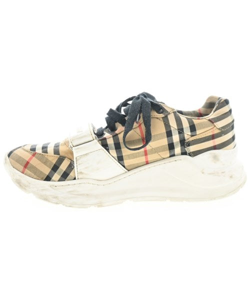 BURBERRY รองเท้าผ้าใบ