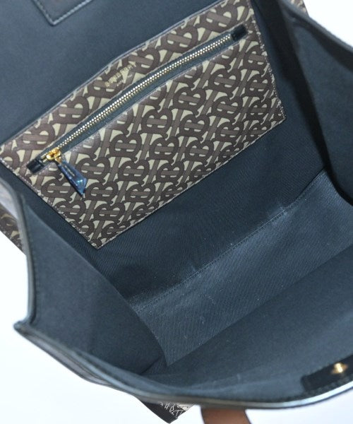 BURBERRY กระเป๋าถือขนาดใหญ่