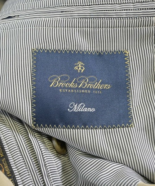 Brooks Brothers ชุดสูทแบบครบเซต (อื่นๆ)