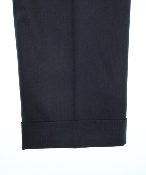 Brooks Brothers ชุดสูทธุรกิจ