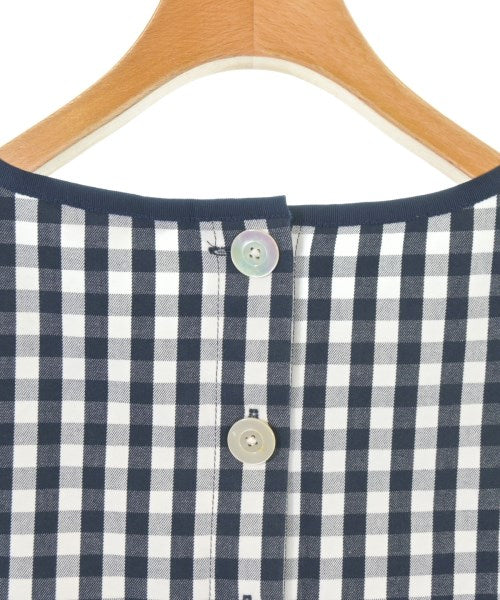 Brooks Brothers เสื้อสายเดี่ยว