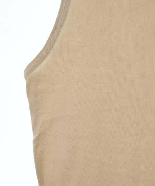 JOHN SMEDLEY เสื้อแขนกุด