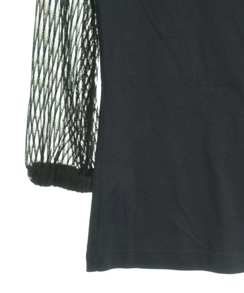 AKRIS เสื้อยืด/เสื้อท็อปส์