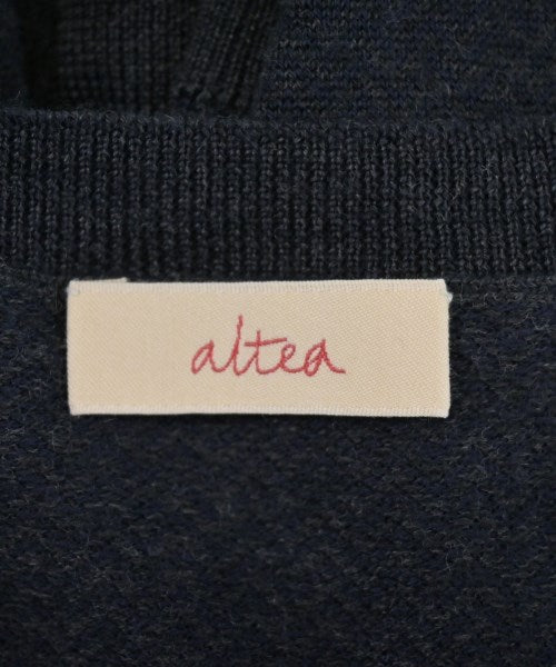 Altea เสื้อกันหนาว