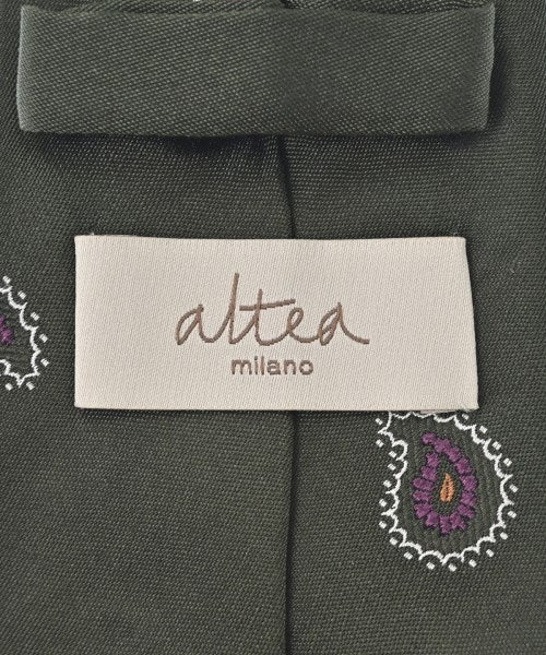 Altea เนคไท