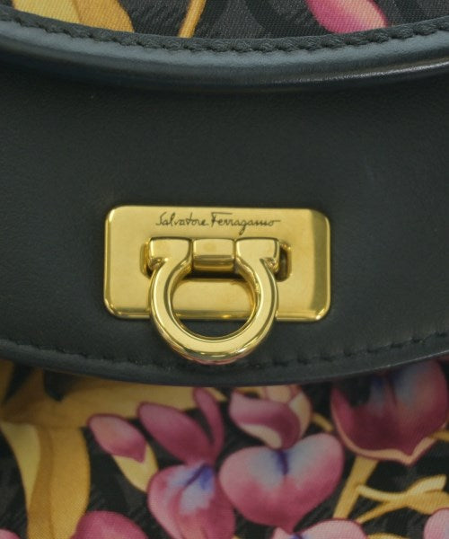Salvatore Ferragamo เป้สะพายหลัง