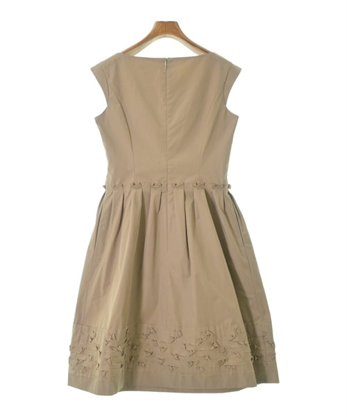 Rene ชุดเดรส