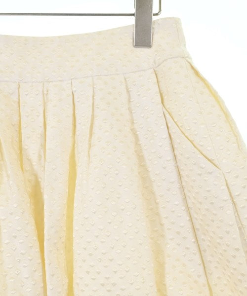 Rene กระโปรงยาวถึงเข่า